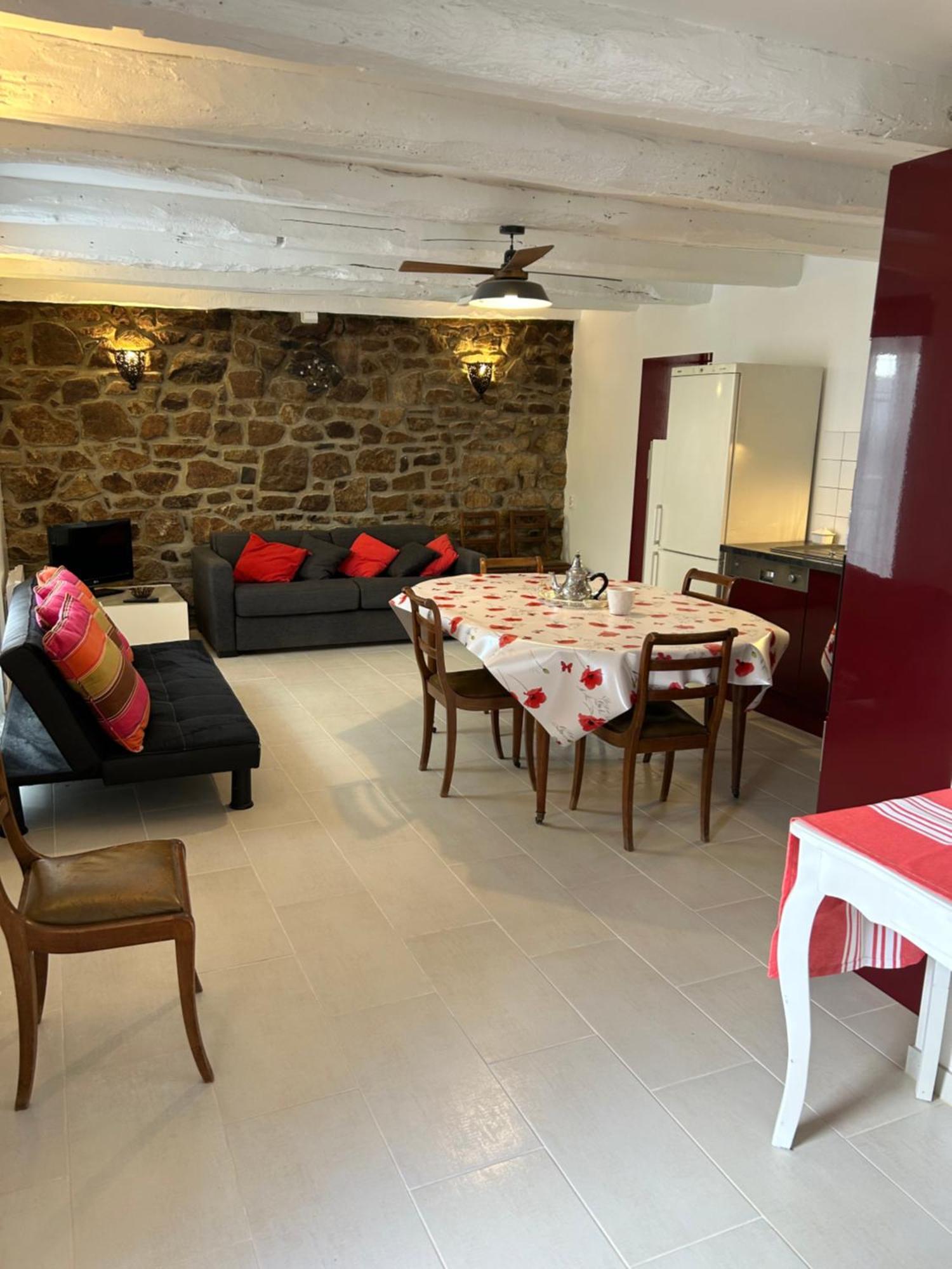 Gite Independant En Duplex Proche Mer Cote De Granit Rose Pleubian Zewnętrze zdjęcie